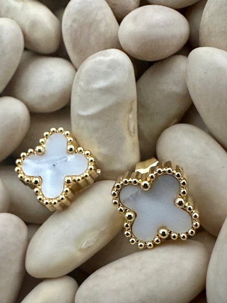 Gammie Italian Clover Mother of Pearl Gold Stud Earring