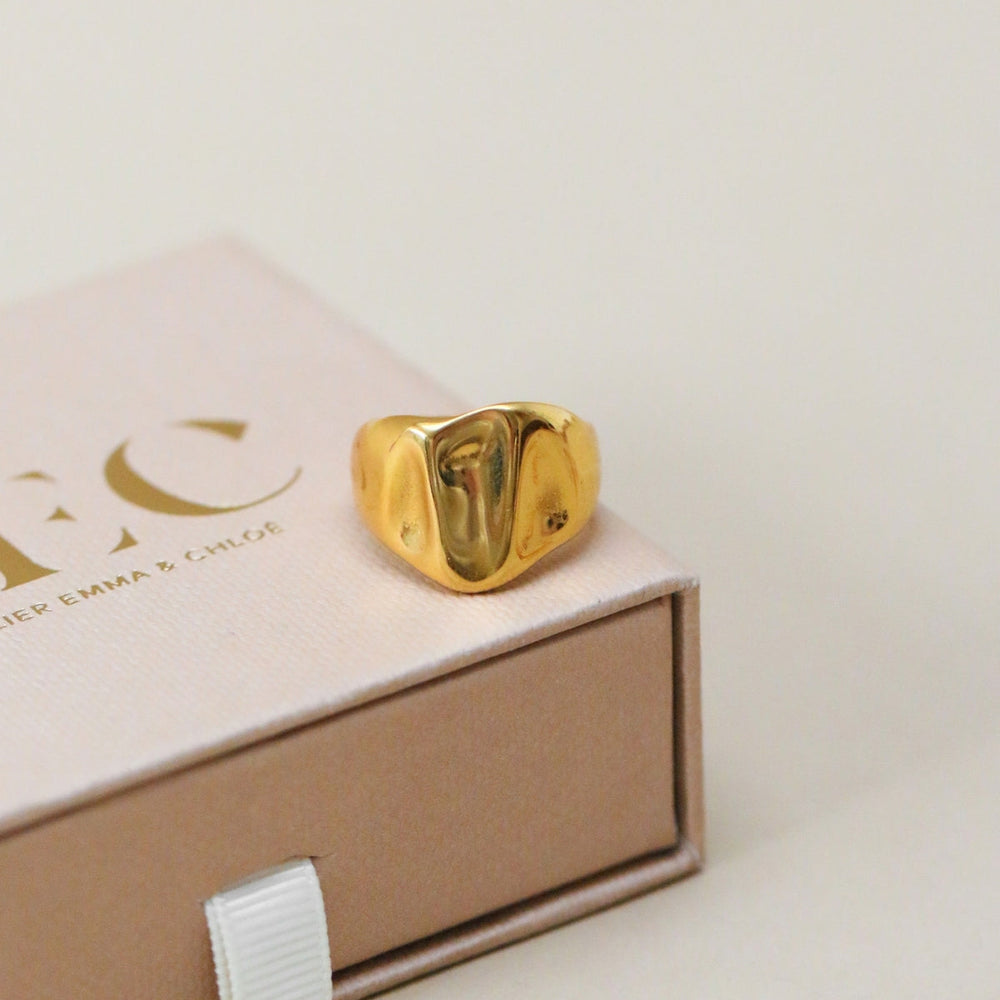 AEC Paris Naiad Gold Ring