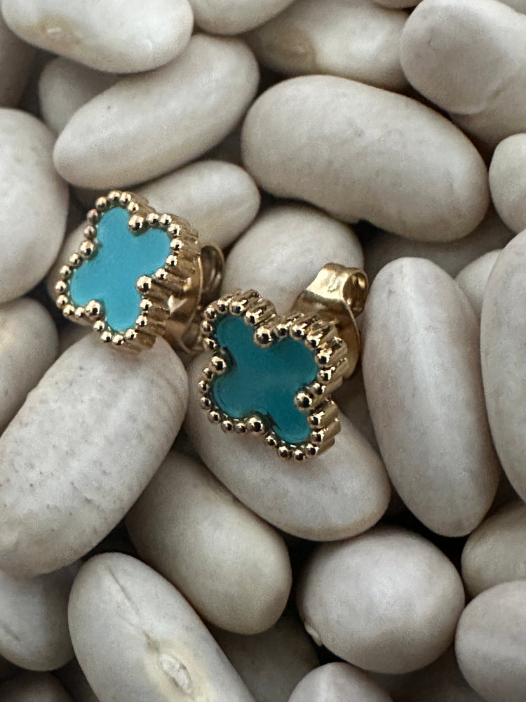 Gammie Italian Clover Light Blue Gold Stud Earring