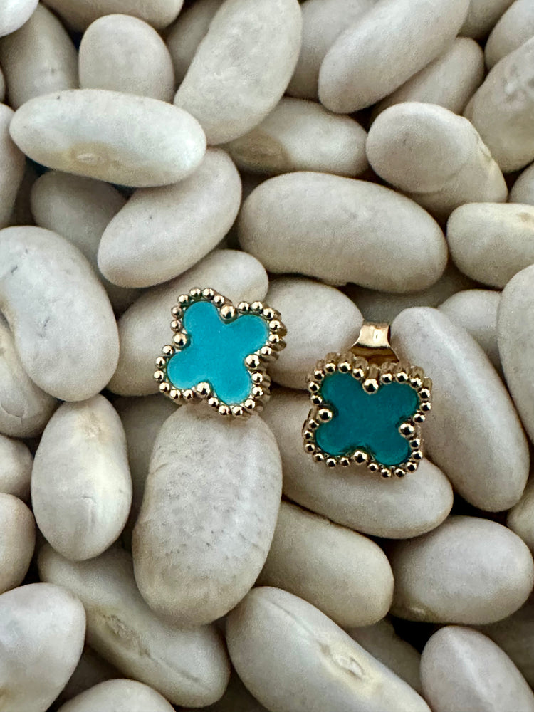 Gammie Italian Clover Light Blue Gold Stud Earring