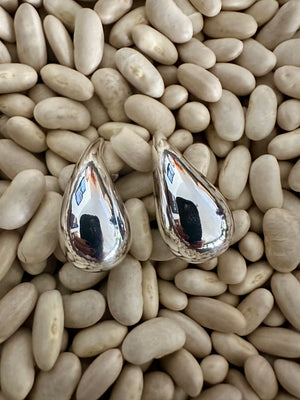 Gammie Silver Thick Teardrop Stud Earring