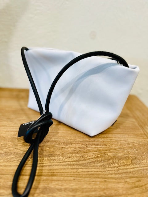 InZu Mouse Apple Skin White Matt Crossbody Bag