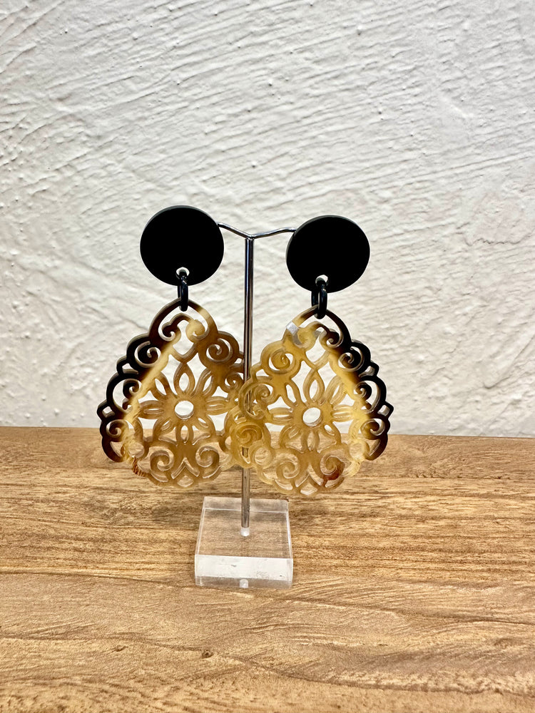 SOYANg Paris Horn Earring