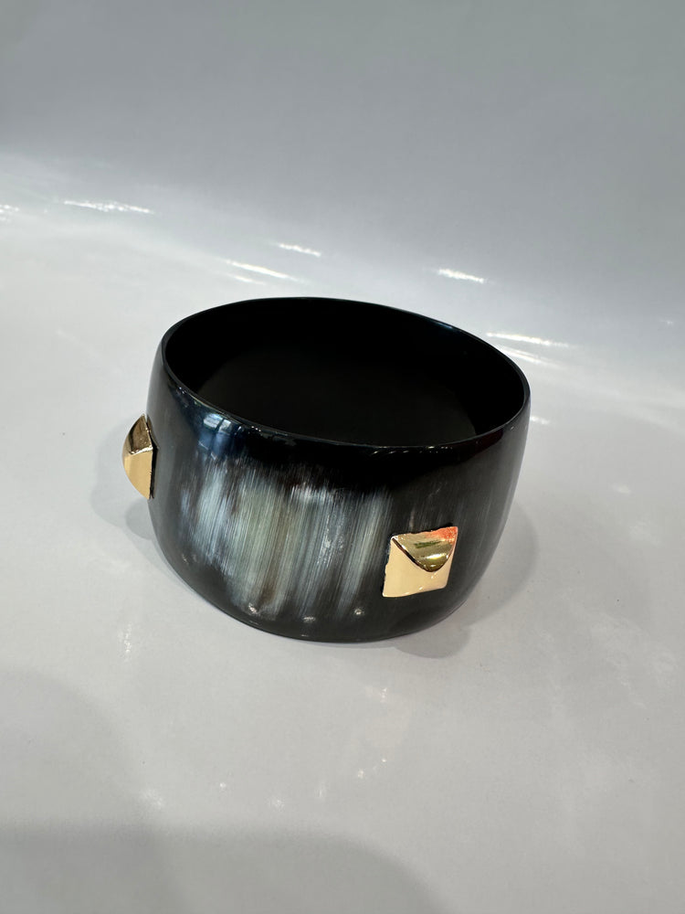 Soyang Paris Wide Horn Bangle