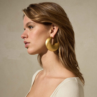 Vanessa Baroni Big Moon Vintage Gold Earring