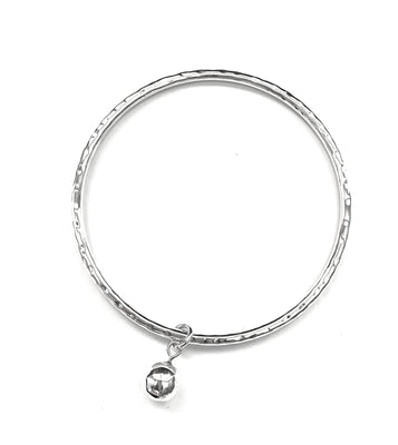 Iron Clay Beaten Ball Silver Bangle