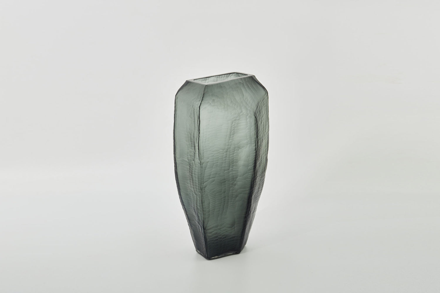 The Foundry House Dune Vase Smoke