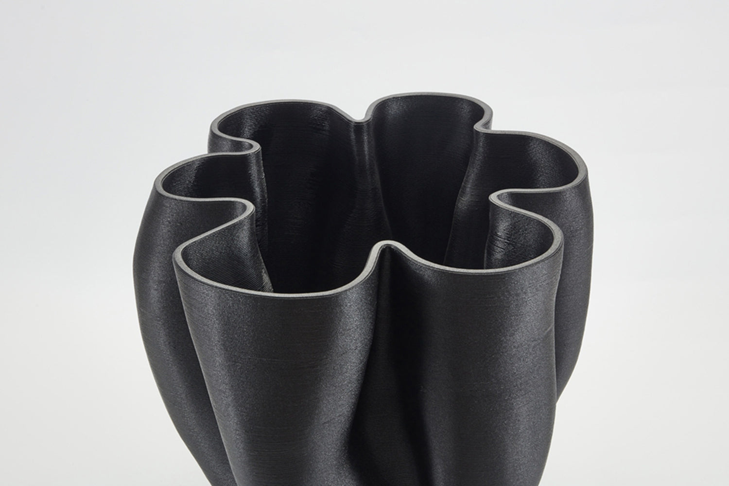 The Foundry House Boheme Vase Ebony