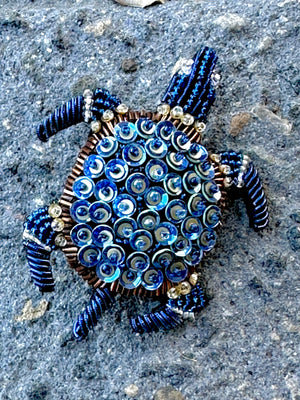 Trovelore Brooch Blue Sea Turtle